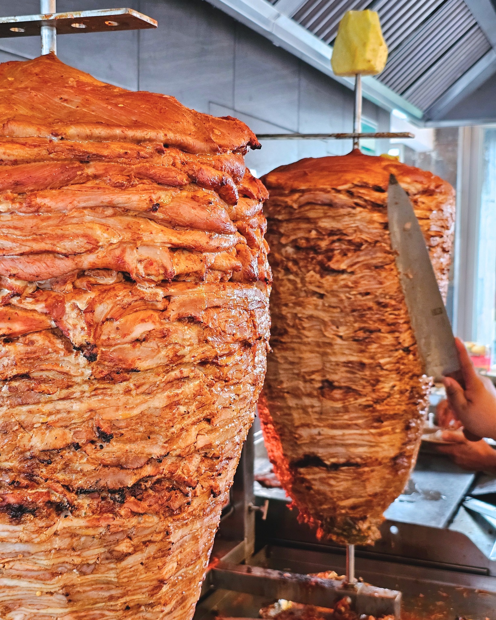 Trompo de pastor en Taquería El Norte